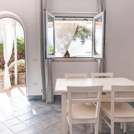 Posidonia By Interhome